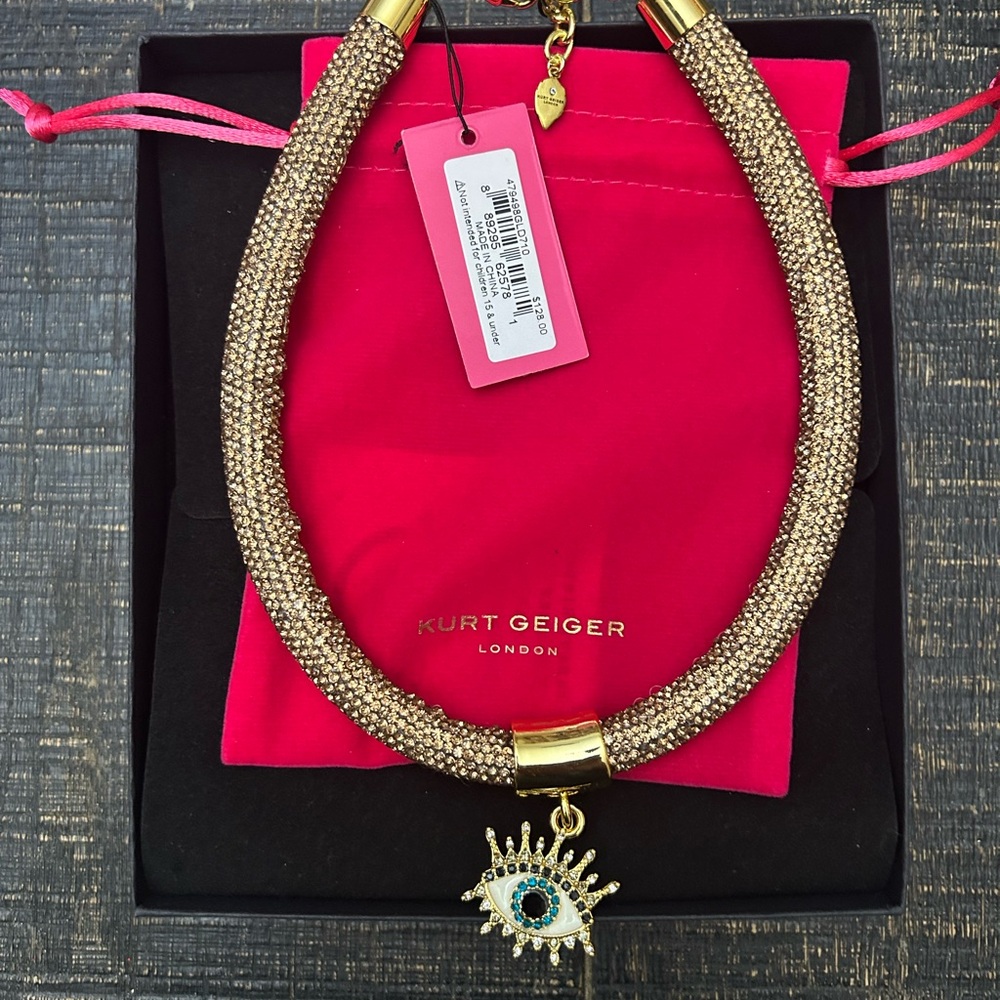 THIS IS a Buyer’s Appreciation Kurt Geiger necklace for the March and April.